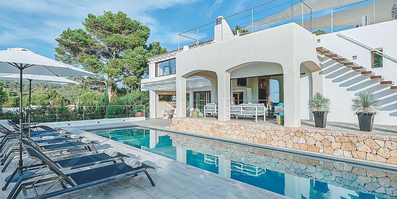 Can Chloe Luxury Ibiza villa with sea views