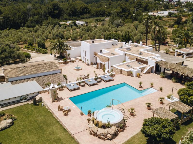 Las Chumberas , Central , Santa Gertrudis  