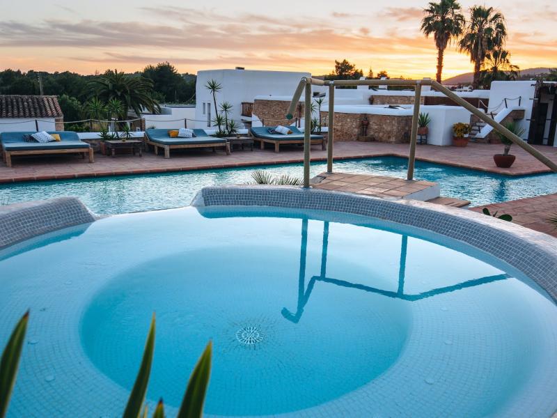 Las Chumberas , Central , Santa Gertrudis  