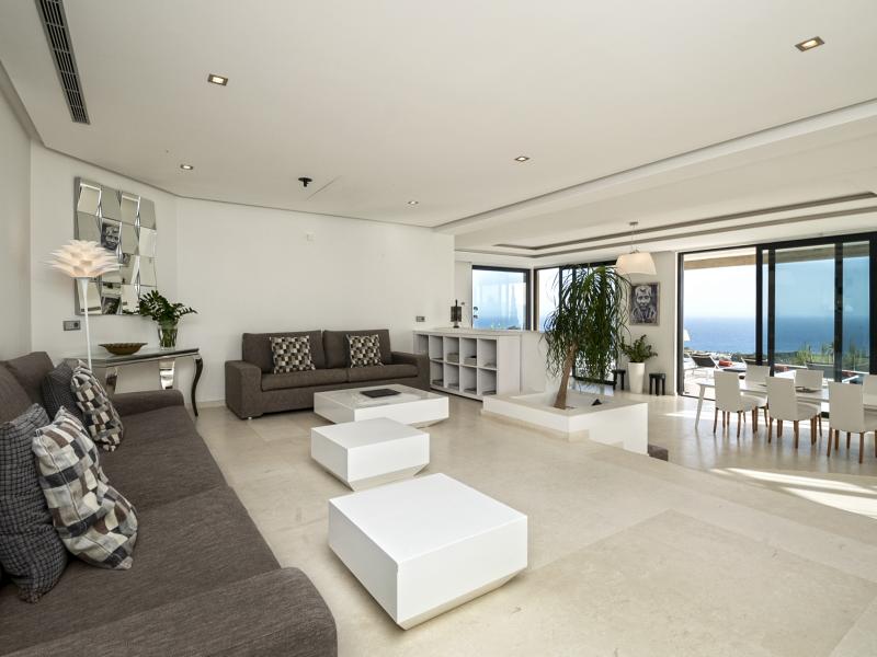 Casa Piro , Ibiza , Jesus  