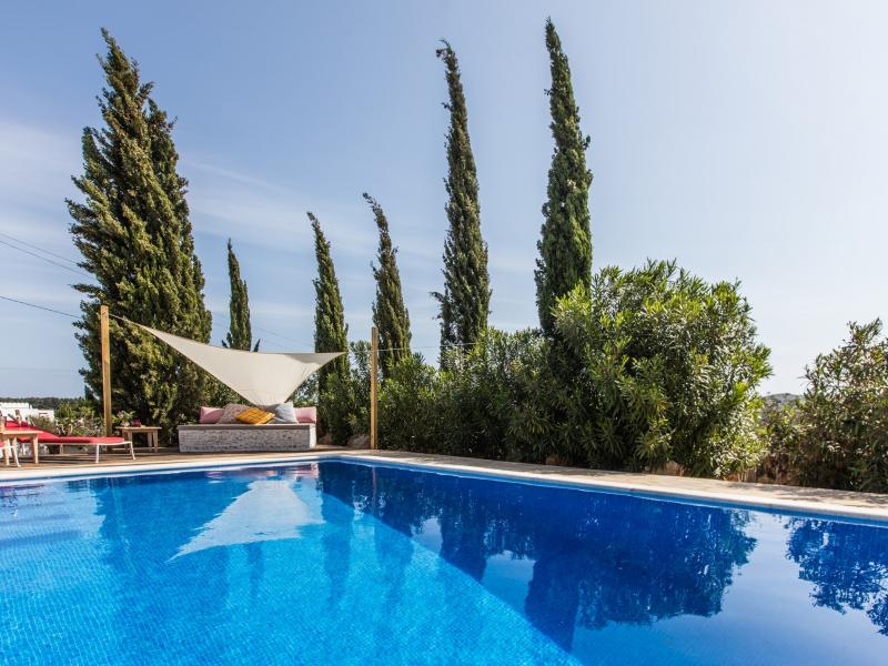 Villa Reina , Santa Gertrudis  