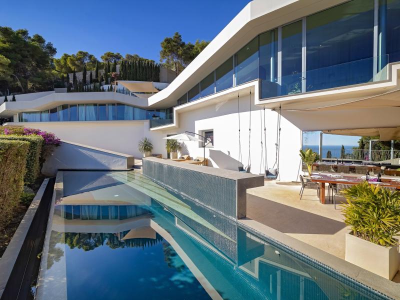 Villa Estelle , Roca Llisa  