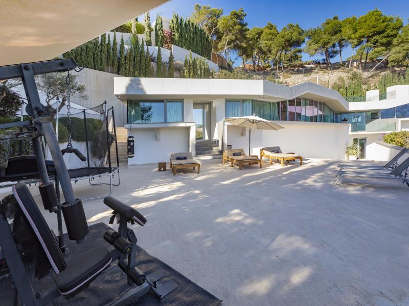 Villa Estelle , Roca Llisa  
