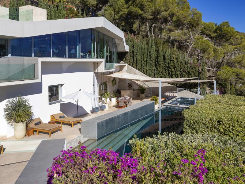 Villa Estelle , Roca Llisa  