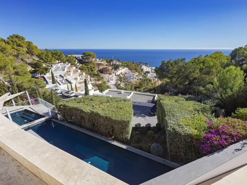 Villa Estelle , Roca Llisa  