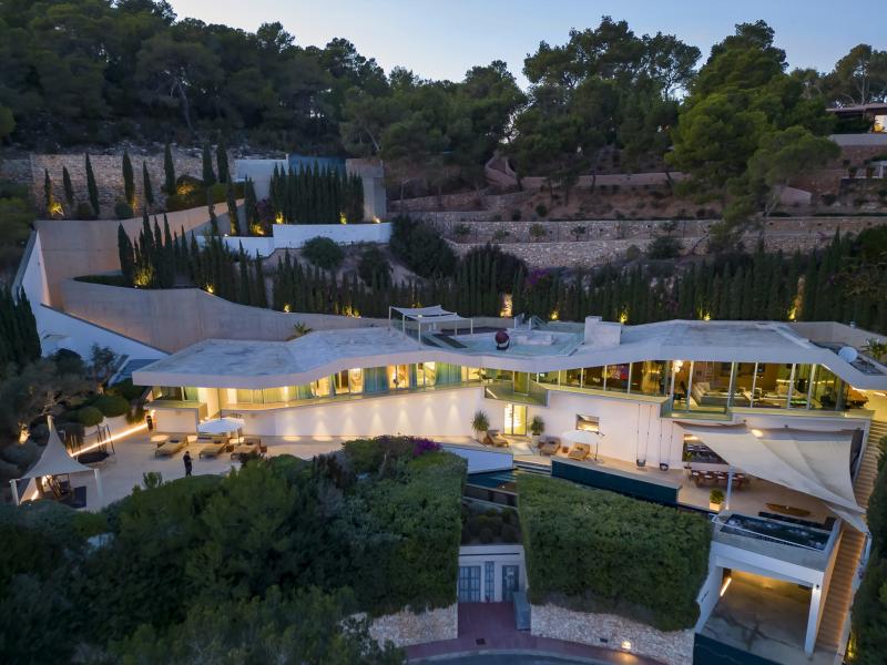 Villa Estelle , Roca Llisa  