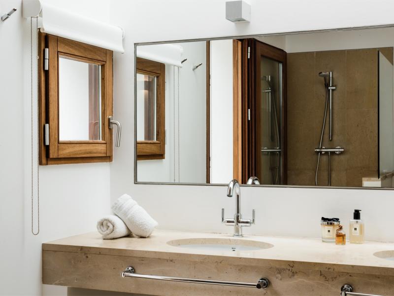 Los Pinos  , Central , Ibiza  