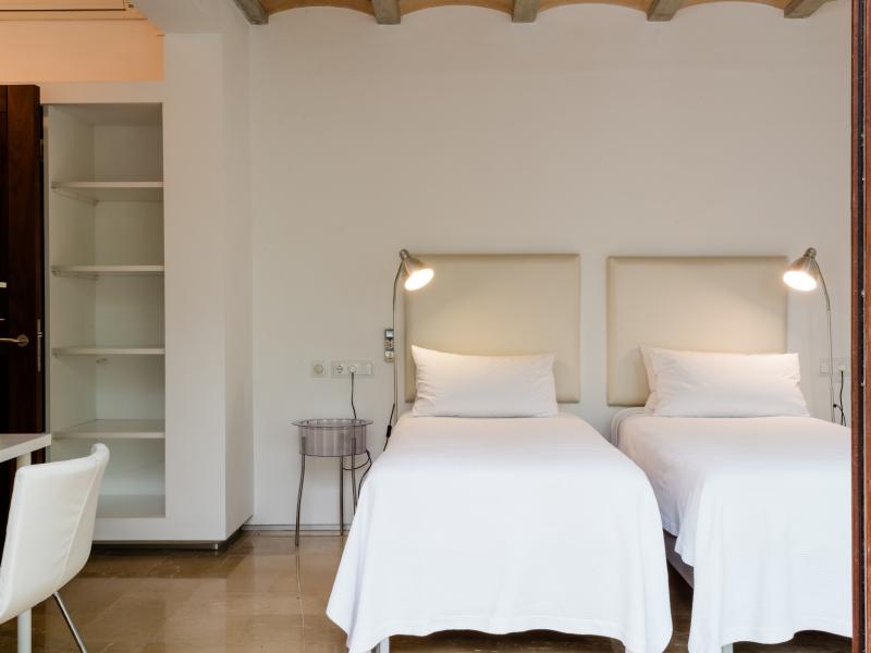 Los Pinos  , Central , Ibiza  